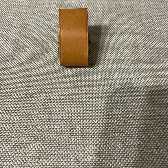 Louis Vuitton Vachetta Leather POIGNET. EUC - Picture 3 of 5